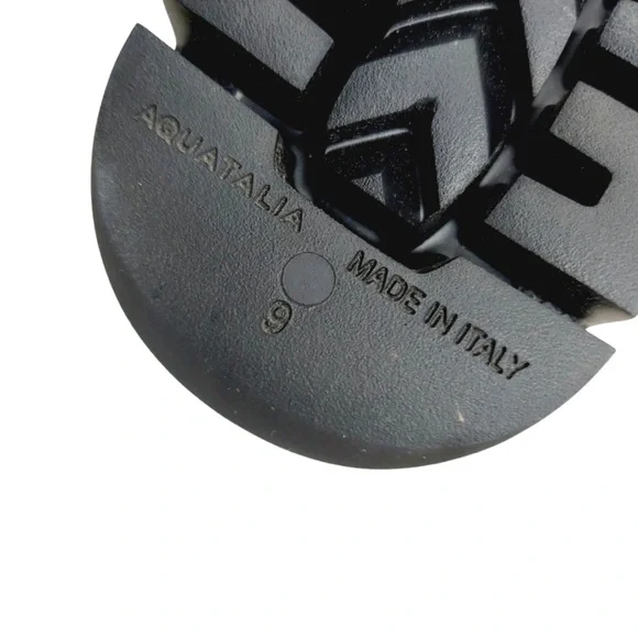 Aquatalia Black Calf Leather Zip-Up Ankle Boots - Picture 6 of 9